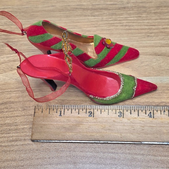 Christmas Holiday High Heel Fashion Shoe Velvety Ornaments Red Green Set of 2 - Picture 9 of 9